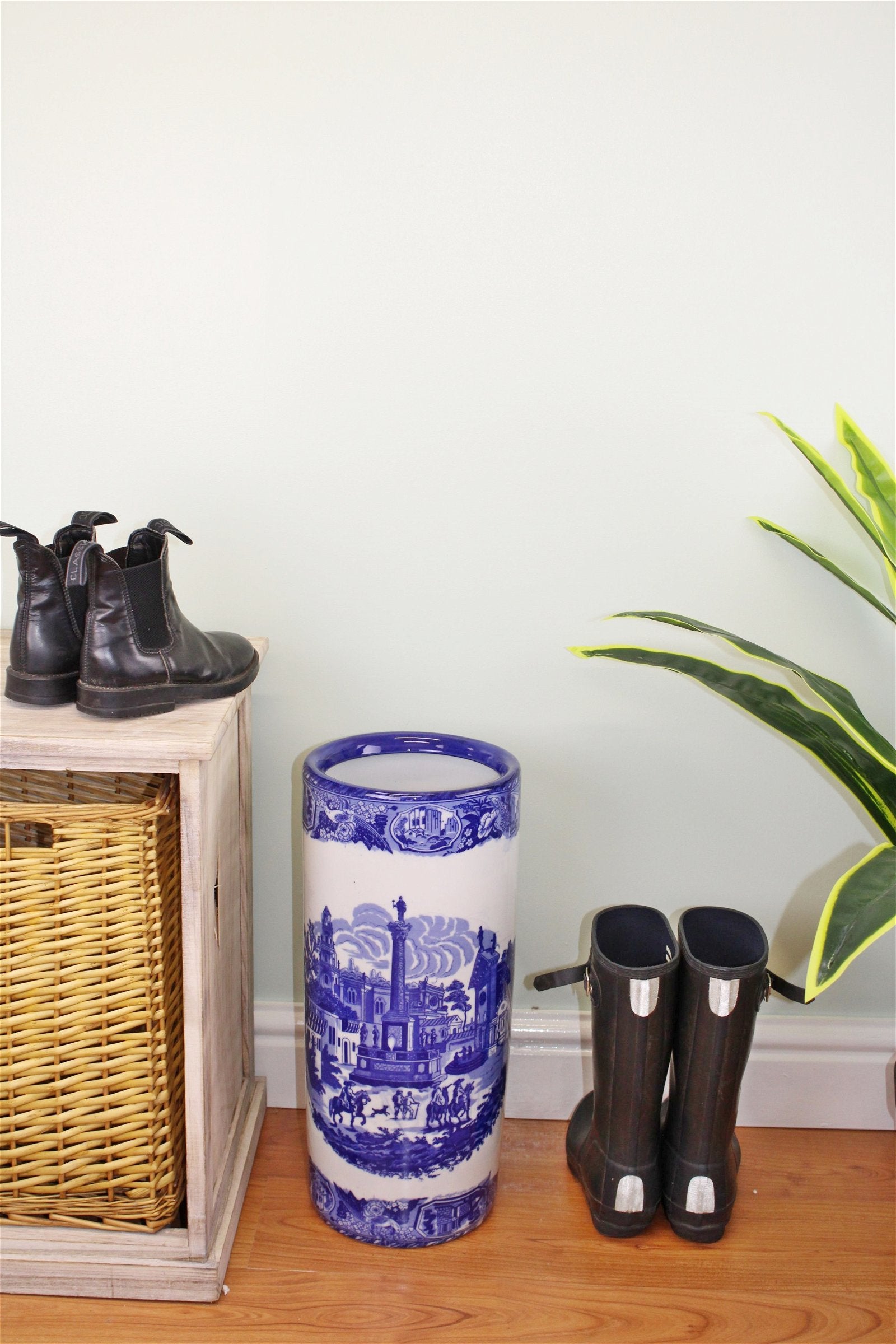 Umbrella Stand, Vintage Blue & White Townscape Design-1