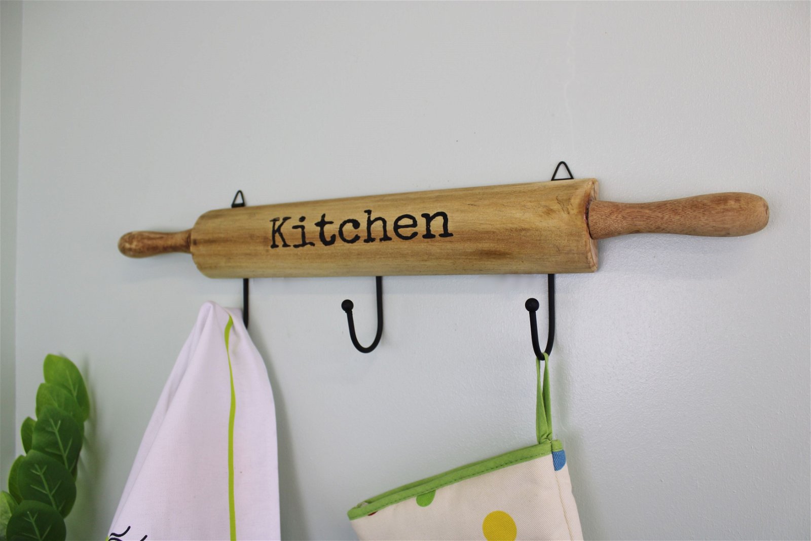 Kitchen Wall Hooks, 4 Hooks with a Rolling Pin Design-0