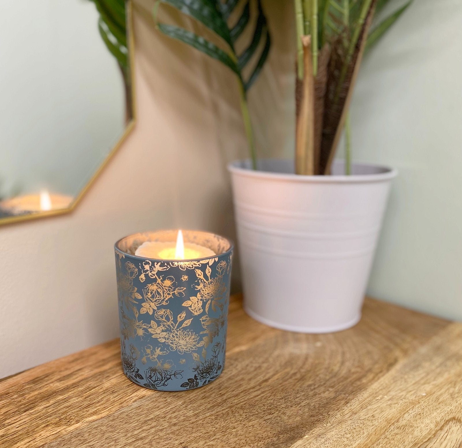 Botanical Love Tealight Holder 10cm-2