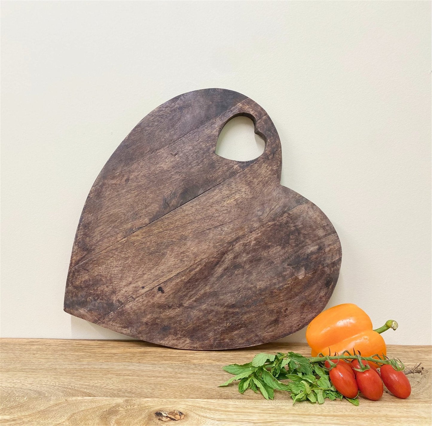 Heart Shaped Wooden Chopping Board 40cm-2