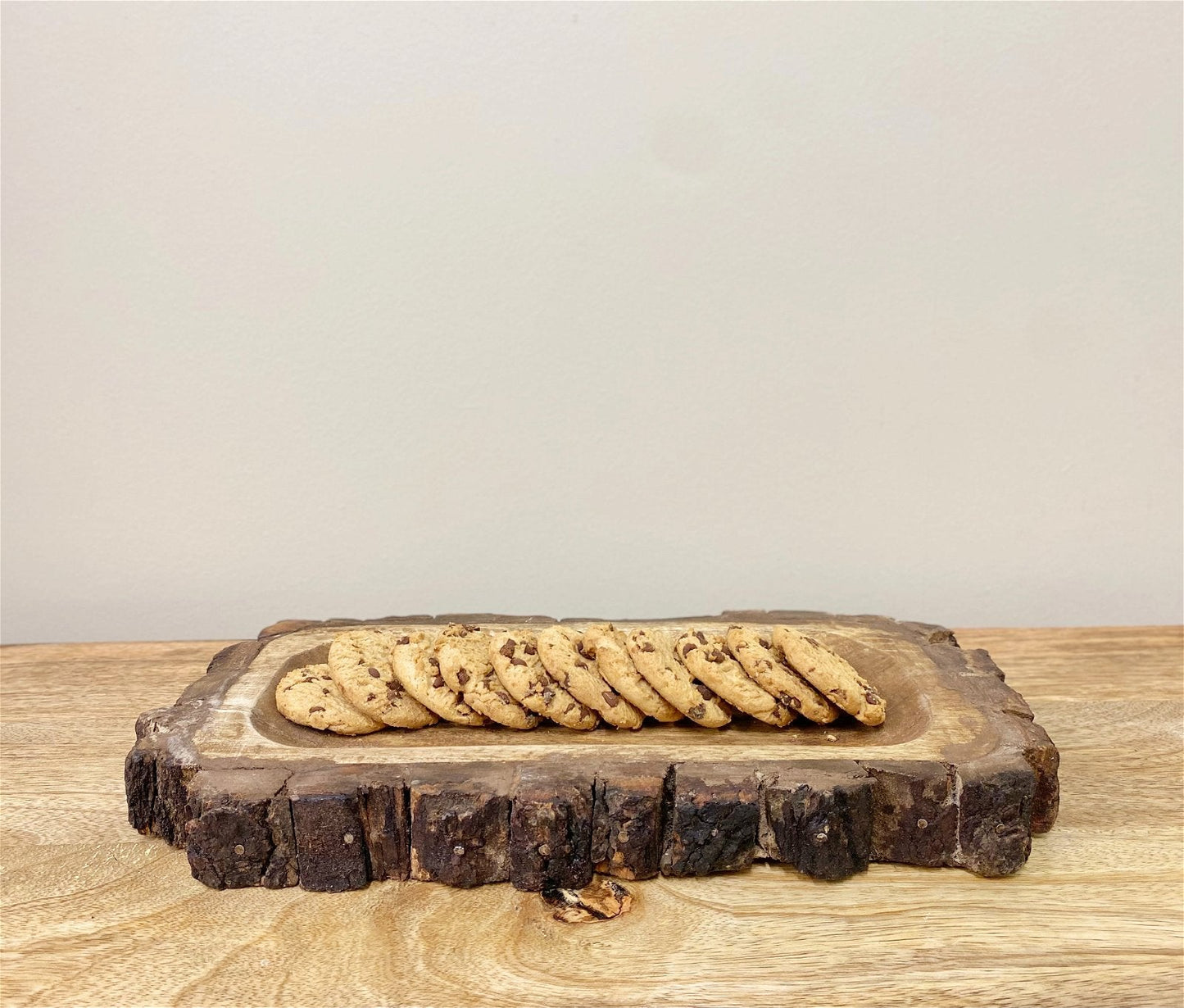 Small Wooden Platter Tray With Bark Edging-2