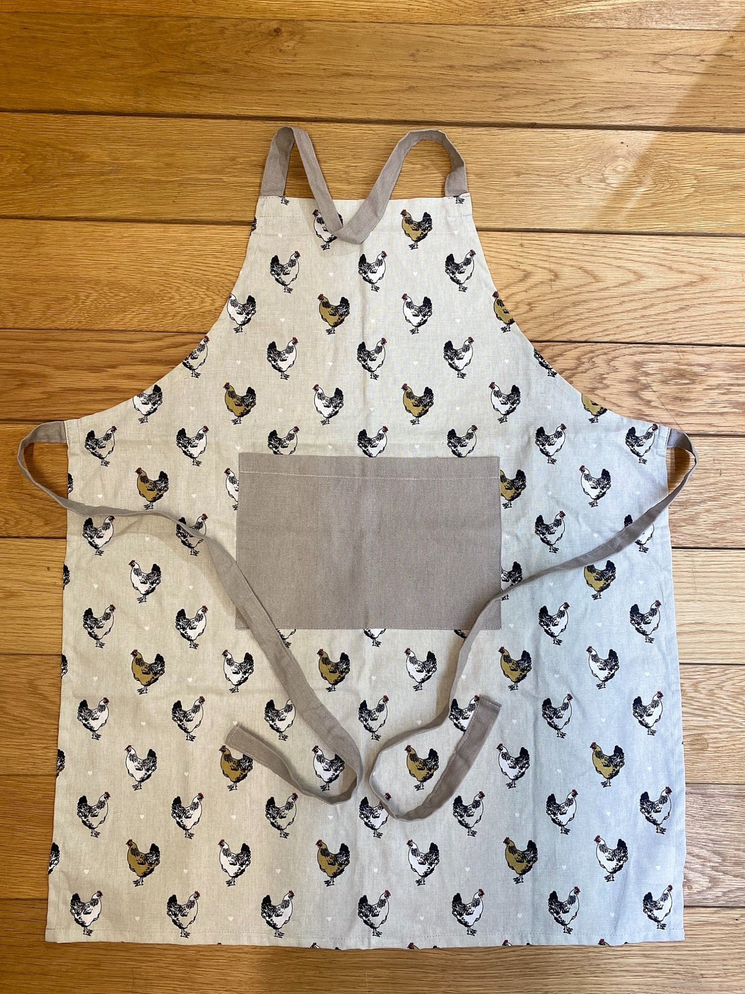 Apron With A Chicken Print Design-1