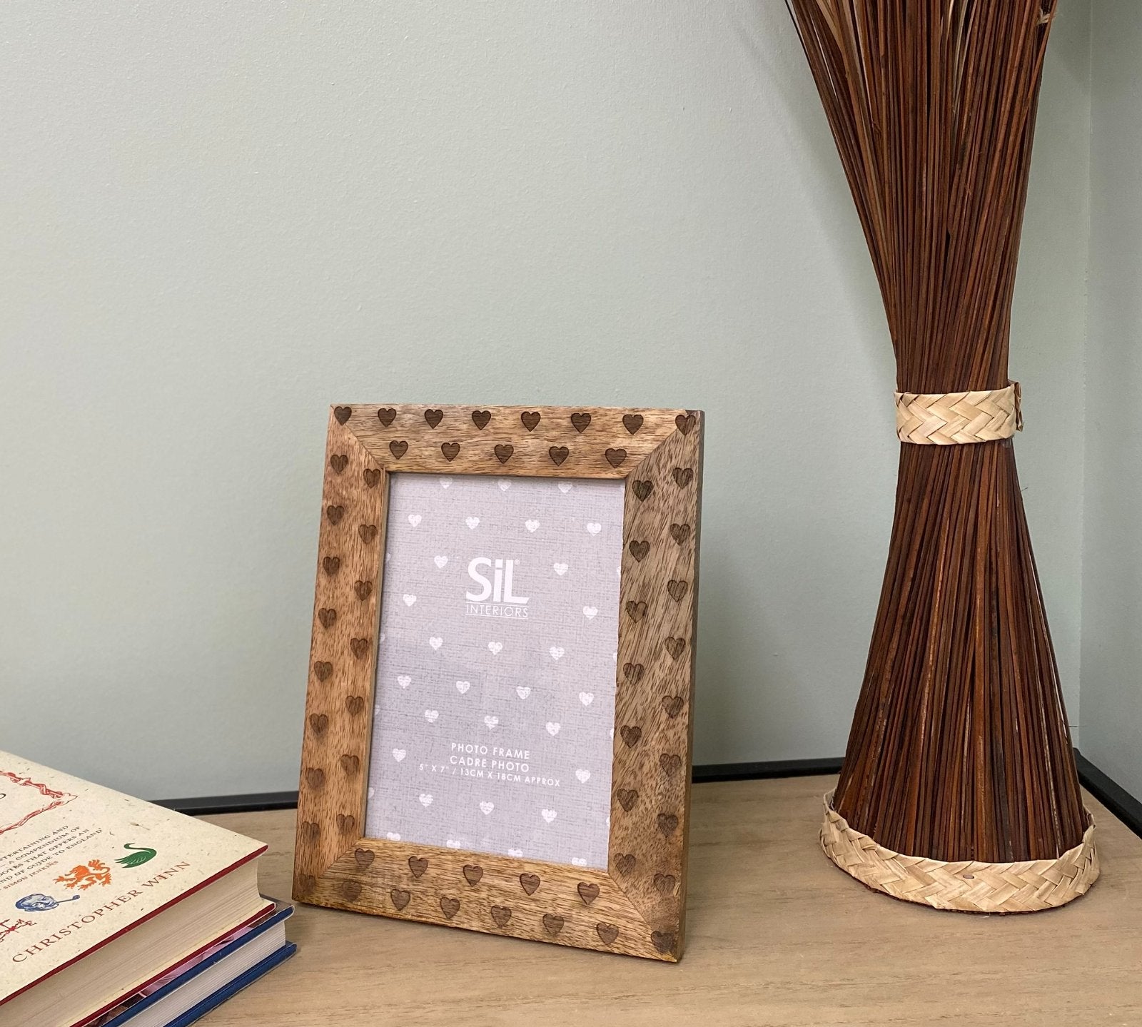 Wood 5x7" Photo Frame With Hearts-3