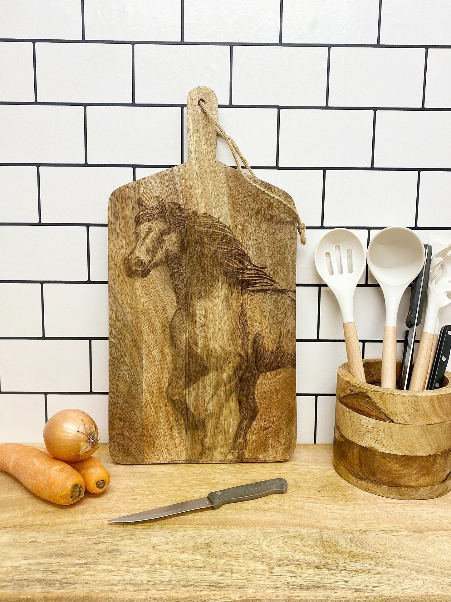 Engraved Horse Chopping Board-3