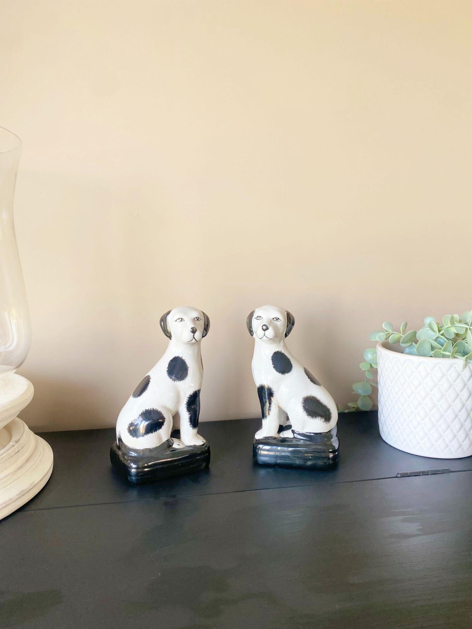 Black and White Porcelain Dog Ornaments-2