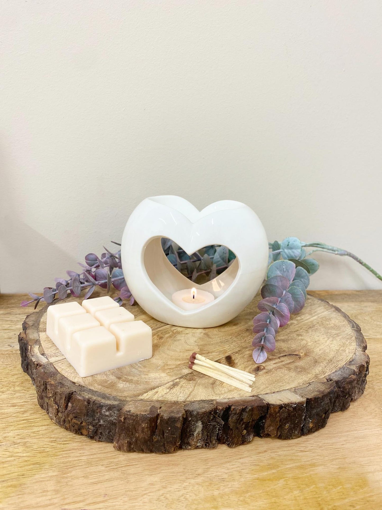 Pearl Heart Oil or Wax Warmer-1