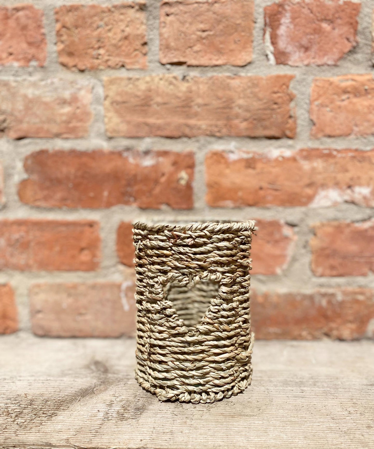 Medium Seagrass Candle Holder-4