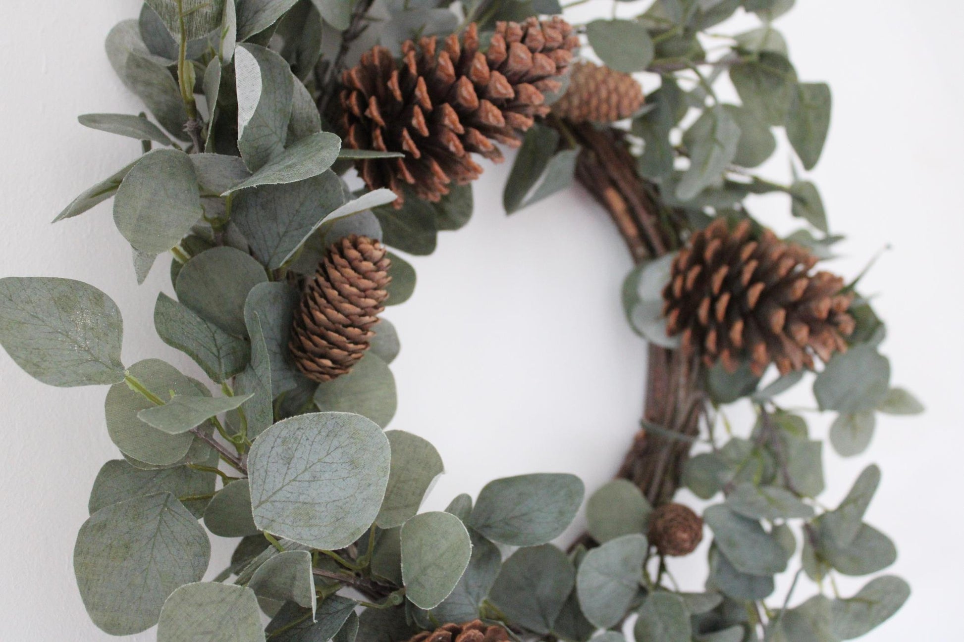 Eucalyptus & Pinecone Wreath-4